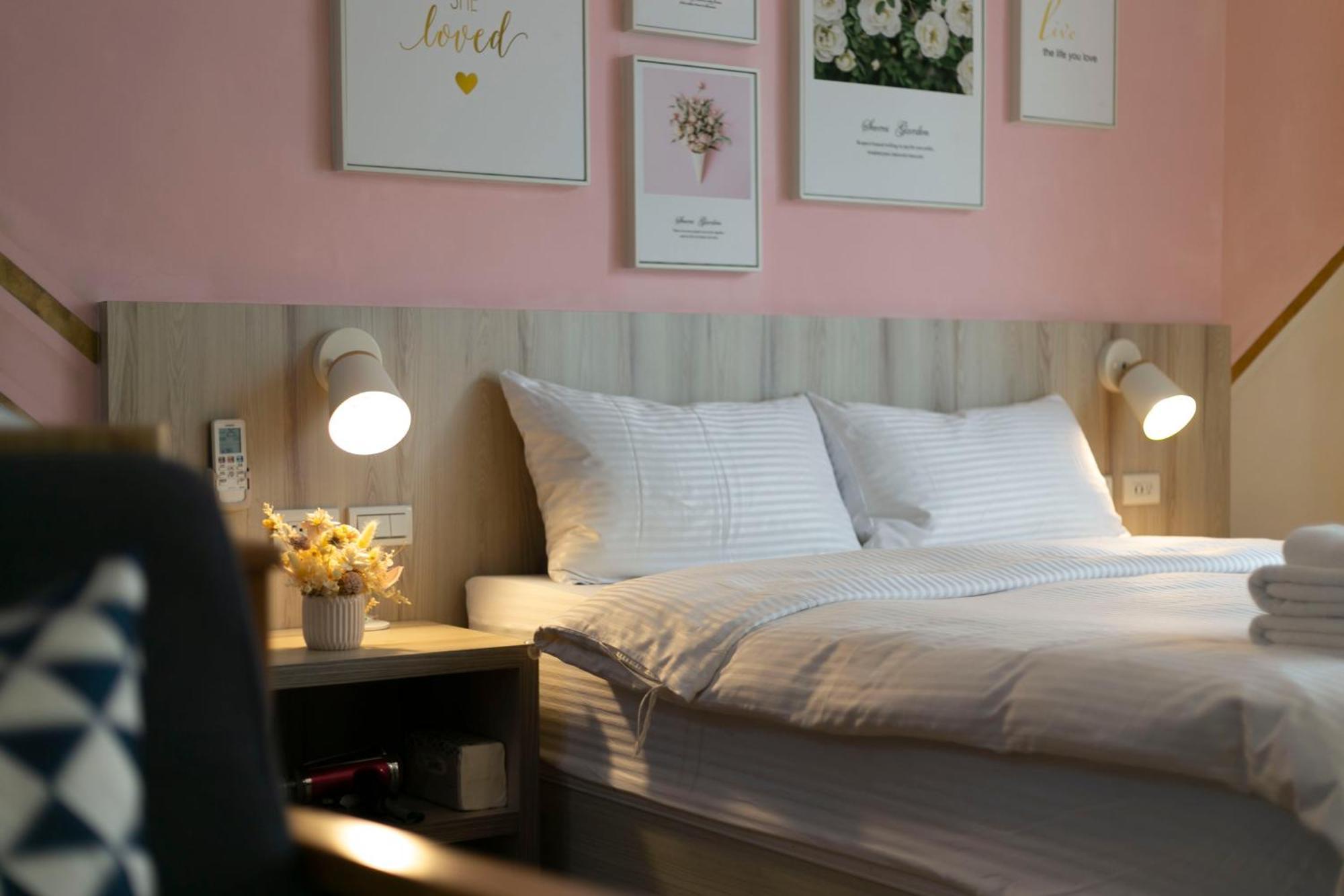 Canal Walk Inn Đài Nam Ngoại thất bức ảnh